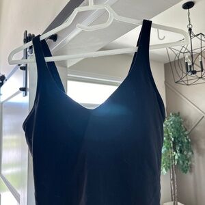 Size 6 align Lululemon black tank